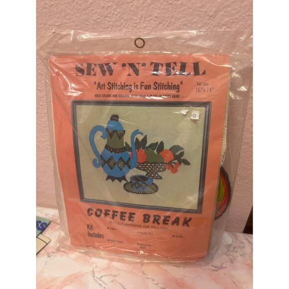 Sew N Tell Coffee Break Art Stitching Kit 16" X 14" Embroidery Design With Yarn - Picture 1 of 4